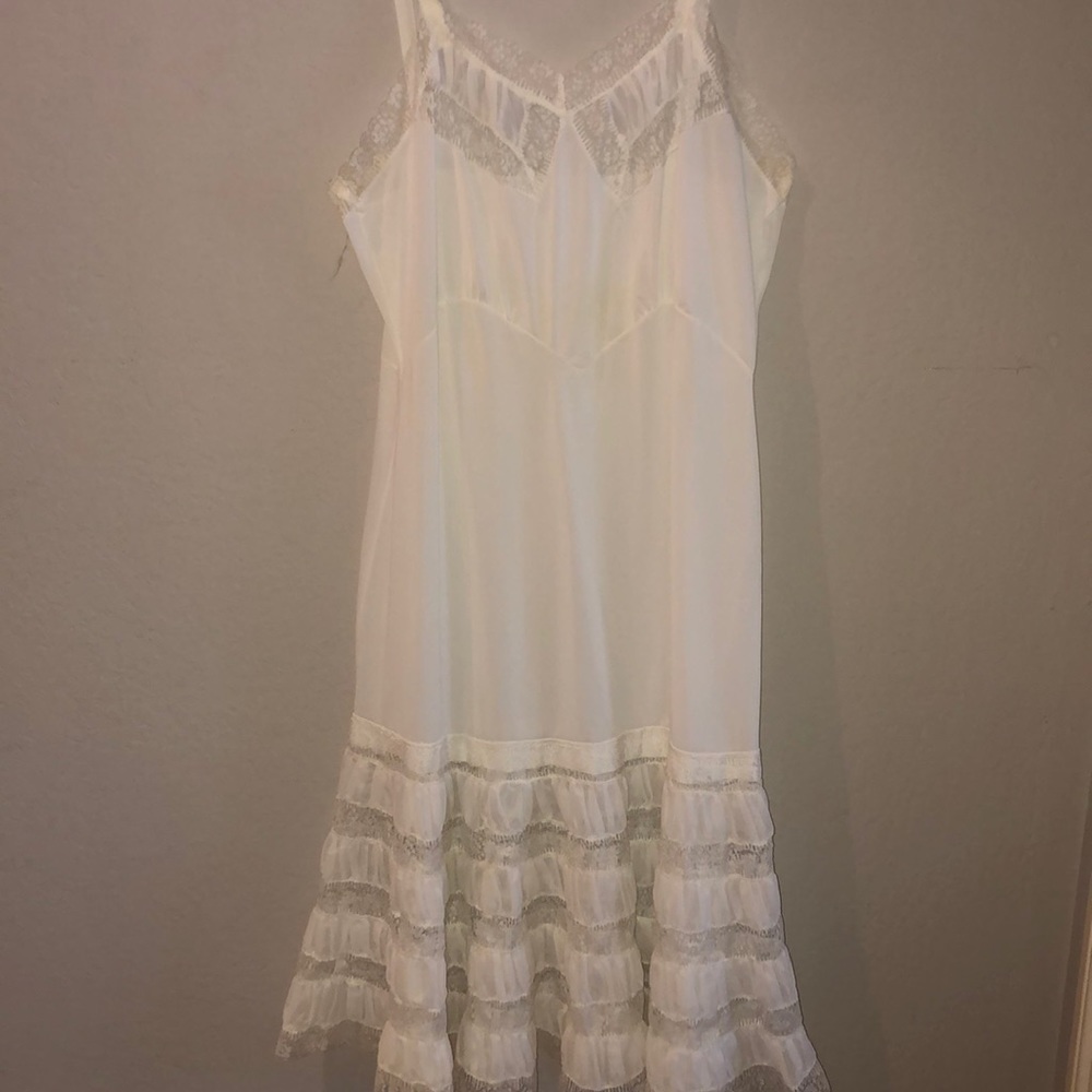 Vintage Petticoat Round Top Texas Marburger Farm